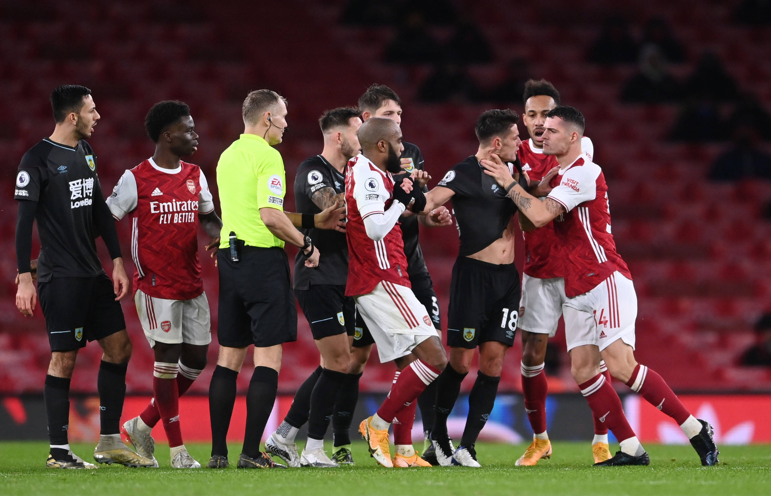 的竞争风头 的竞争风头